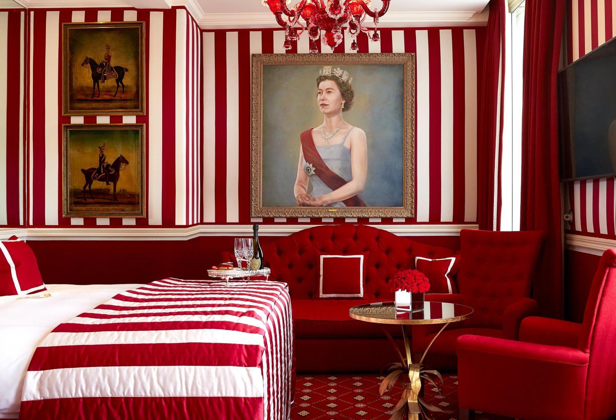 รูเบนส์ แอท เดอะ พาเลซ โฮเทล Hotel ลอนดอน ภายนอก รูปภาพ A room at the hotel