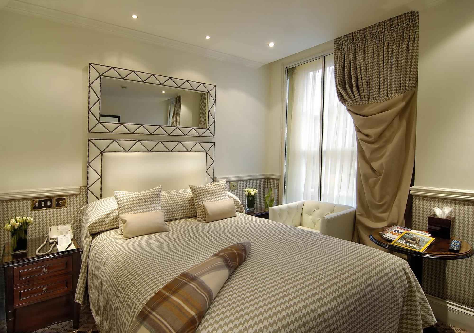 รูเบนส์ แอท เดอะ พาเลซ โฮเทล Hotel ลอนดอน ภายนอก รูปภาพ