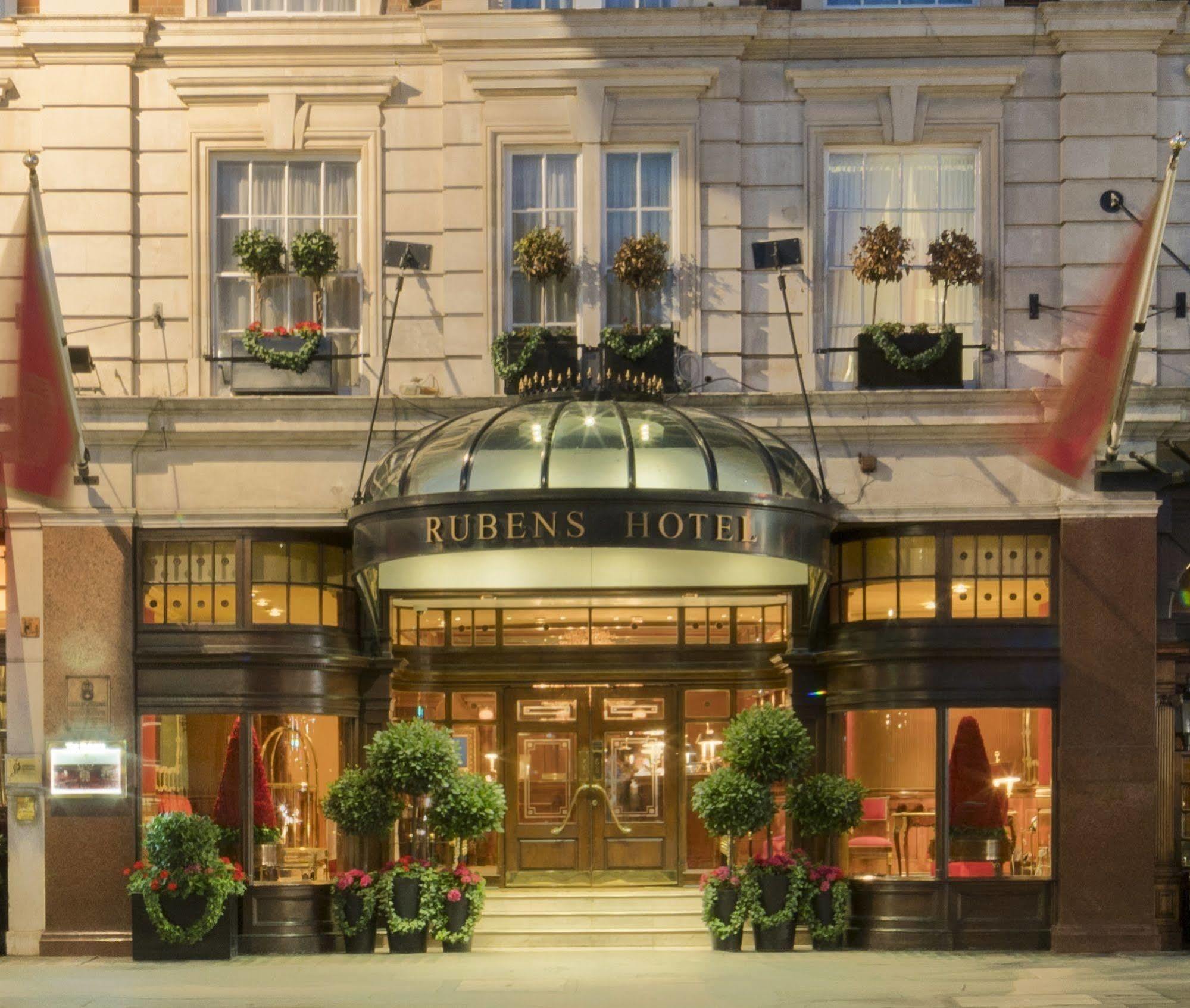 รูเบนส์ แอท เดอะ พาเลซ โฮเทล Hotel ลอนดอน ภายนอก รูปภาพ